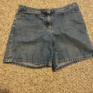 New York and Company Denim Shorts Size 8
